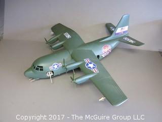 Plastic C-130