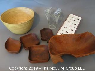 Collection of wooden salad bowls and clear crystal glass vase (red on white relish tray not included in Lot 46.  It has been moved to Lot 47) (Description Altered 6.12 @ 8:31am ET) 