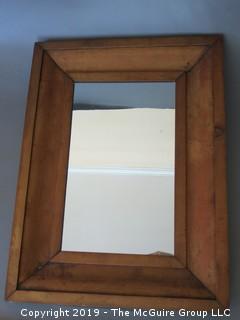 Antique Ogee Framed Wall Mirror; 18 1/2 x 25" (outside diameter)