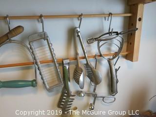 Collection of Kitchen Wares