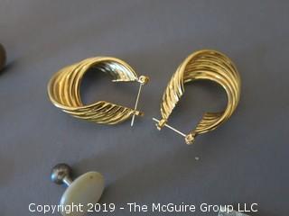 (6) pair of ladies earrings, (2) sets of men's cuff links and 1 gold tone chain