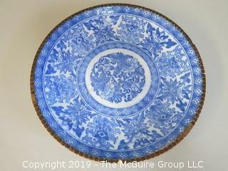 Hand Painted Blue and White Chinese Plate (Note: small chip on rim) 