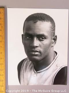 11 x 14" Black and White Original Photo of Roberto Clemente; by acclaimed photographer Arthur Rickerby 