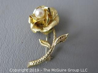 14k Rose Form Brooch with single set pearl; 4.2g