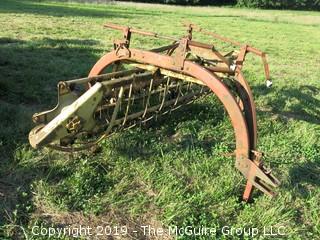 New Holland Model 256 Side Hay Rake