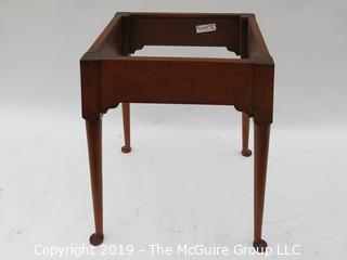 VERY NICE Oval Top Tiger Maple Occasional Table with Slightly Splayed Turned Legs and Pad Feet.  Top is 33 x 24"; base is 24W x 21D"