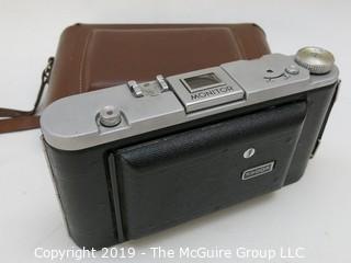 KODAK Box Camera; Anastigmat f 4.5; 126 MM; with leather case