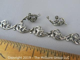 Jewelry: Sterling necklace and earrings; 18g