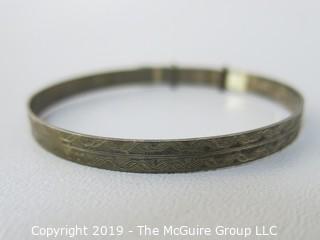 Jewelry: Bracelet with silver hallmarks 