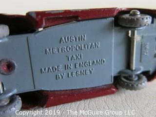 Toy: Made in England by Lesney No. 17 Austin Metropolitan Taxi