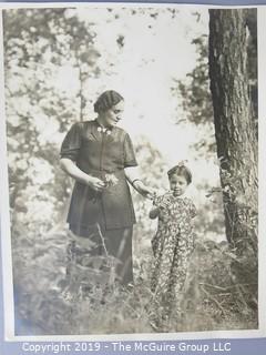 photo: Historic: Americana: 3 photos of females: beauty, young girl, child w/G'ma