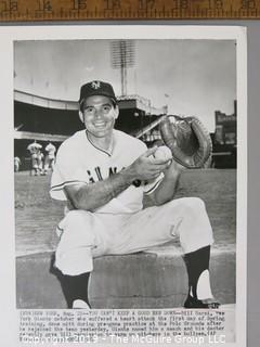 Photo: press credited: Historical; Americana: Baseball: named players including Hoyt Wilhelm and Dick Straws  