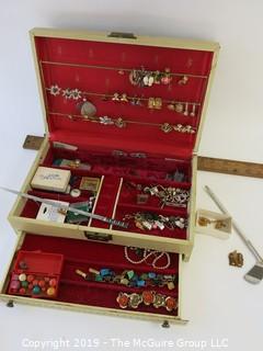 Jewelry: "The Rest" jewelry box includes all the things that did not get put into other lots. Look at all the photos carefully, there could be a gem we missed. Mgt. 