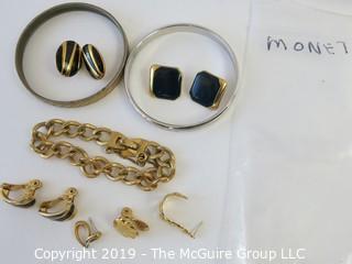 Jewelry: Asst of named MONET costume jewelry. WYSIWYG 2 orphans