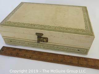 Jewelry: vintage Mele jewelry box w/ key