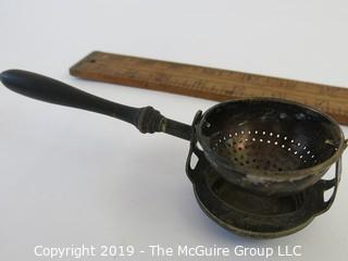 Vintage: Plated tea-ball caddy